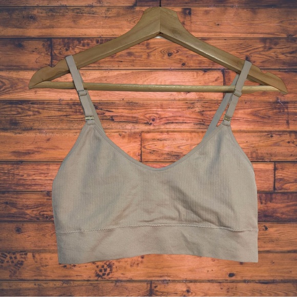 Anne Klein Nude Bralette Large - Picture 1 of 4